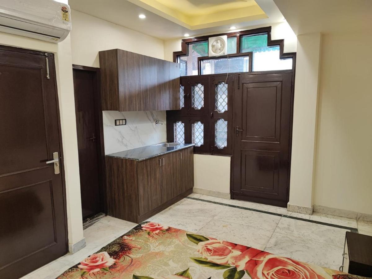 Sun Moon Residency And Apartments, Hotels In Rohini Dillí Exteriér fotografie